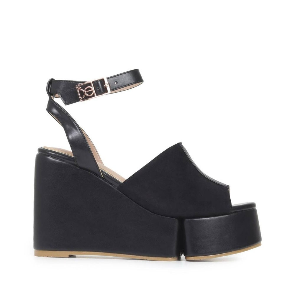 CLŌE Elegant Black Wedge Sandals Size 8.5
